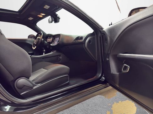 Used 2019 Dodge Challenger R/T Scat Pack image 30