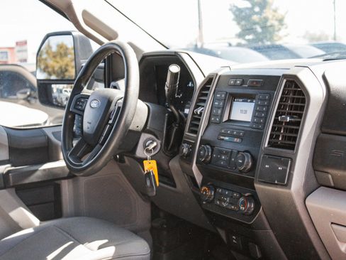 Used 2020 Ford F250 XL w/ Power Equipment Group RWD image 27