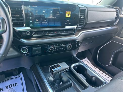 Used 2025 Chevrolet Silverado 1500 RST AWD/4WD image 47