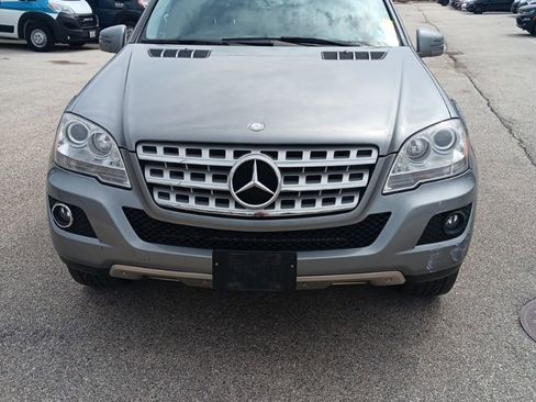 Used 2011 Mercedes-Benz ML 350 4MATIC image 2