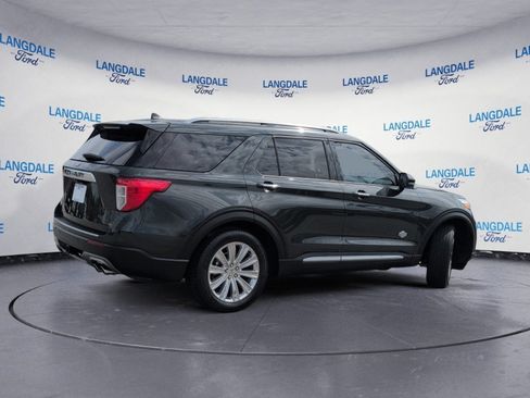 Used 2024 Ford Explorer King Ranch w/ Technology Package RWD image 4