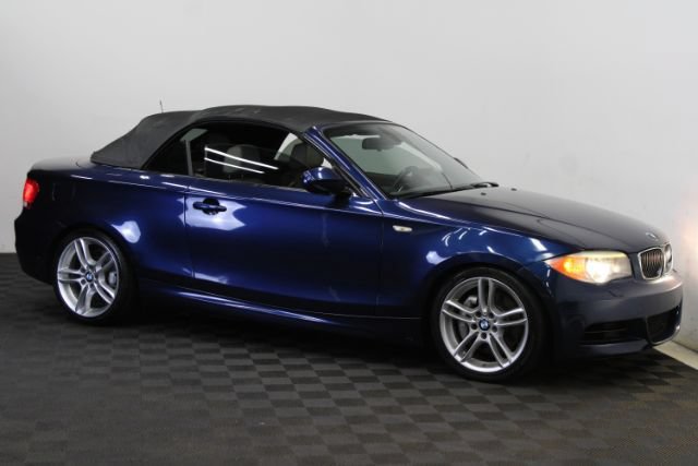 Used 2013 BMW 135i Convertible w/ Premium Pkg RWD image 3