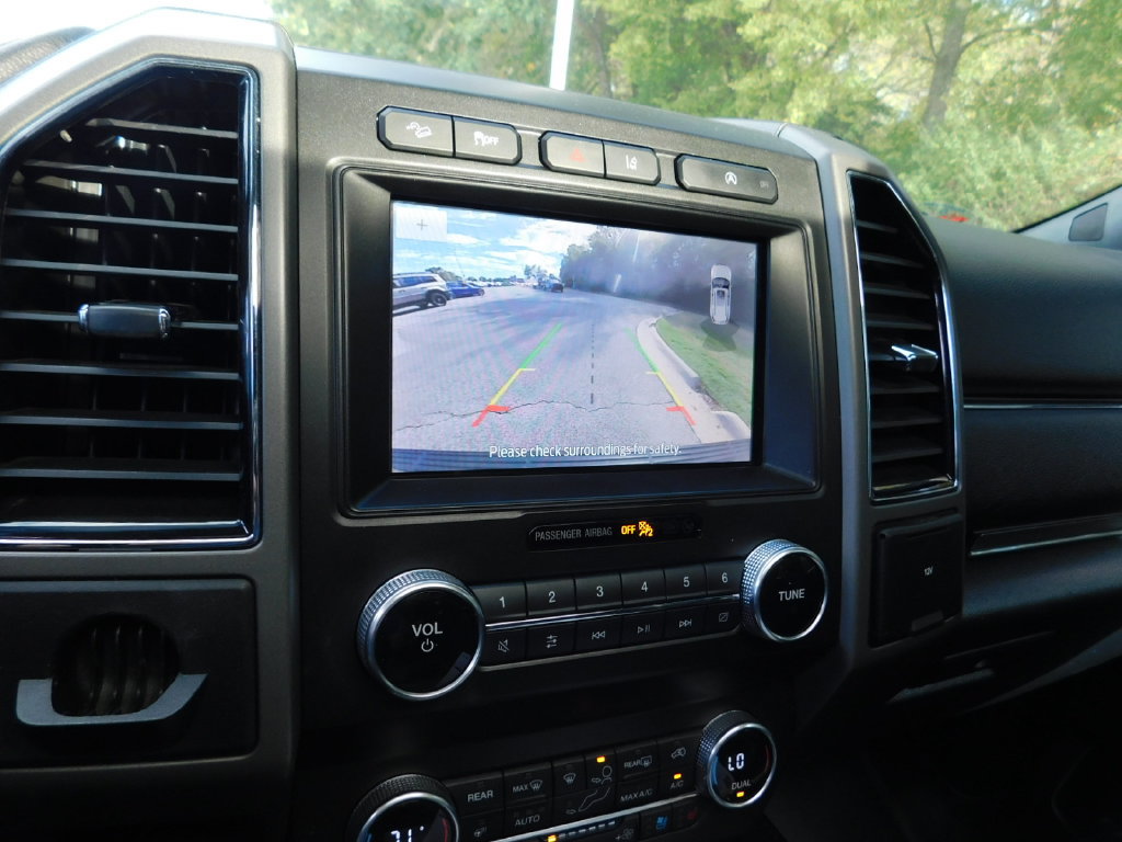 Used 2021 Ford Expedition XLT AWD/4WD image 5