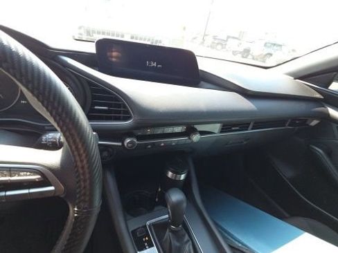 Used 2023 MAZDA MAZDA3 s image 13
