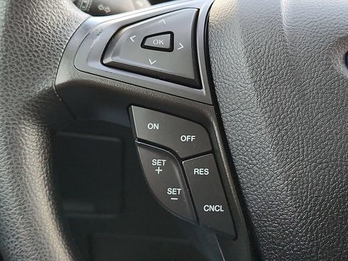 Used 2022 Ford Edge SE AWD/4WD image 17