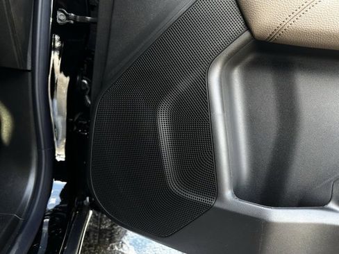 New 2026 GMC Canyon Denali w/ LPO, Denali Black Edition image 12