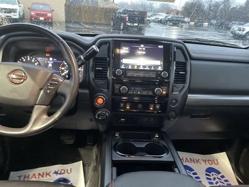 Used 2023 Nissan Titan PRO-4X w/ Pro-4x Convenience Package image 12