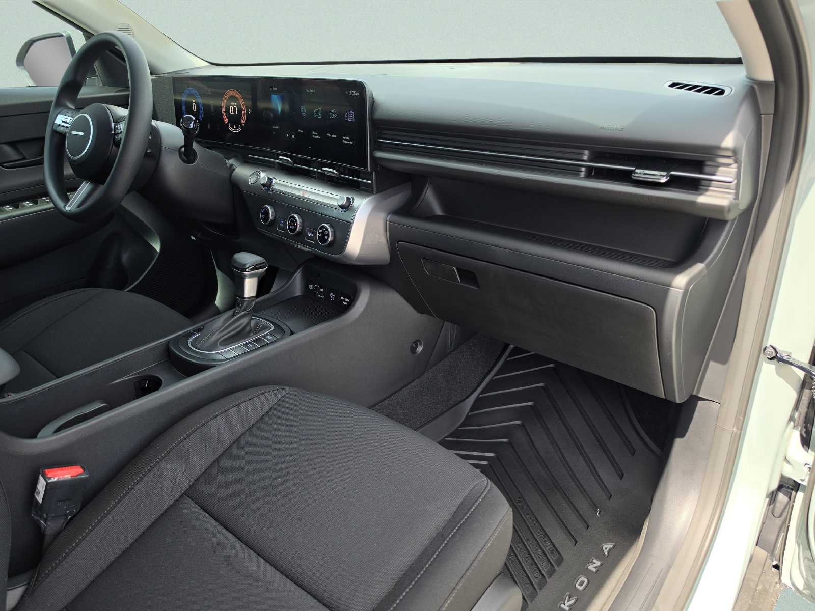 New 2027 Hyundai Kona SE FWD image 16
