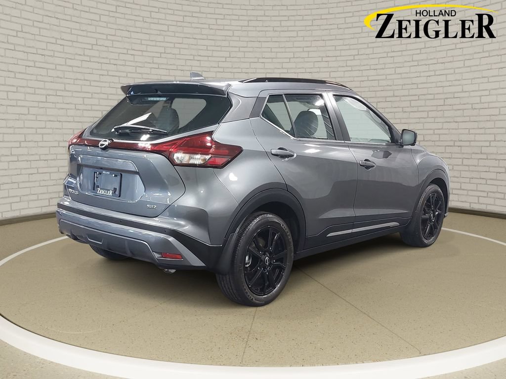 Certified 2023 Nissan Kicks SR w/ SR Premium Package FWD image 5