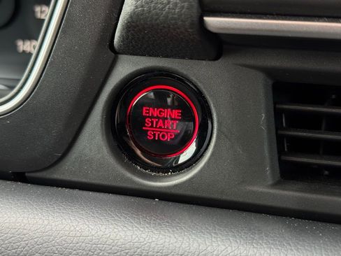 Used 2024 Honda Pilot EX-L image 38