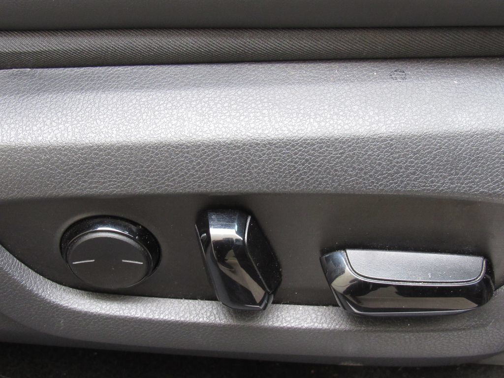 Used 2024 Lexus RX 350 F Sport w/ Convenience Package AWD/4WD image 20
