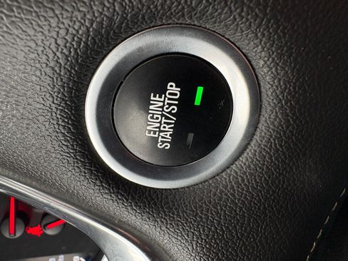 Used 2023 Chevrolet Traverse Premier w/ LPO, Floor Liner Package image 23