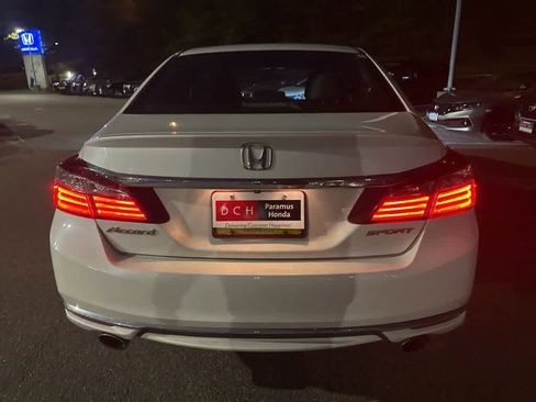 Used 2016 Honda Accord Sport image 18