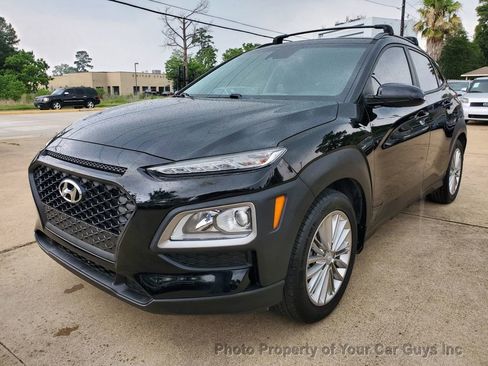 Used 2021 Hyundai Kona SEL FWD image 2