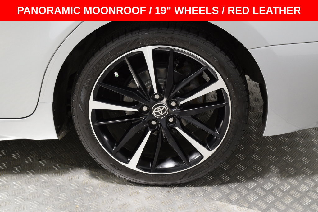 Used 2020 Toyota Camry XSE w/ Driver Assist Package FWD image 36