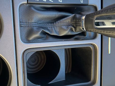 Used 2019 Ford Taurus SEL w/ Equipment Group 201A image 22