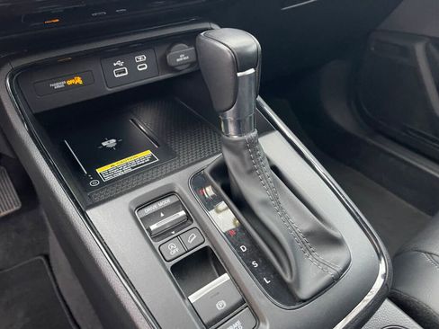 Used 2023 Honda CR-V EX-L image 11