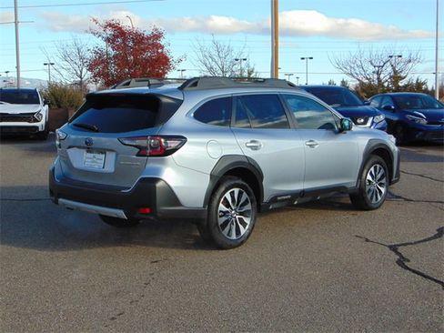 Certified 2024 Subaru Outback Limited XT image 4