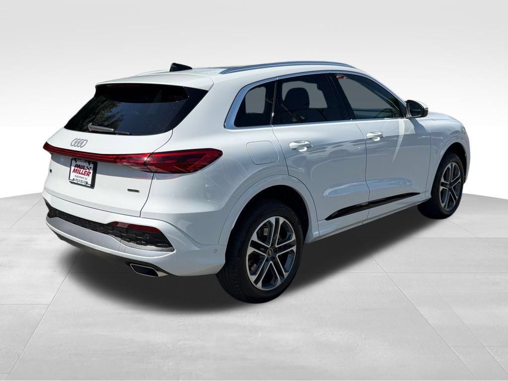 New 2026 Audi Q5 Premium AWD/4WD image 7