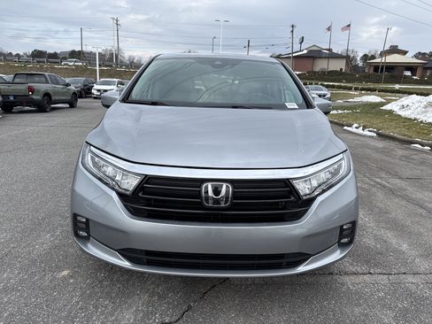Used 2021 Honda Odyssey EX-L image 3