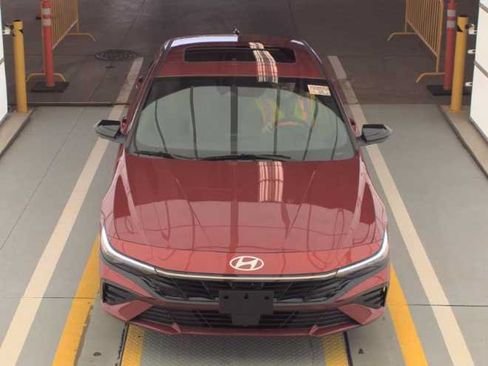 Used 2026 Hyundai Elantra SEL Sport Premium FWD image 2