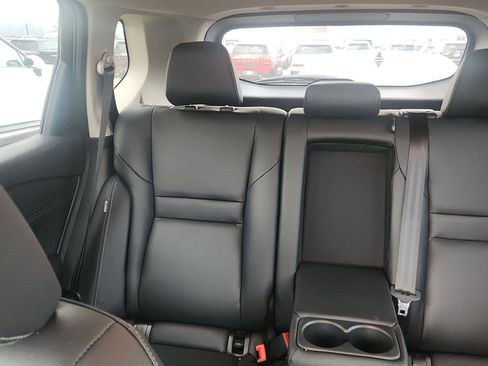 Used 2026 Nissan Rogue SL AWD/4WD image 18