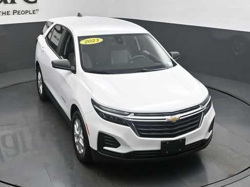 Used 2023 Chevrolet Equinox LS w/ LS Convenience Package FWD image 47
