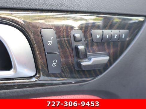Used 2016 Mercedes-Benz SLK 300 image 13