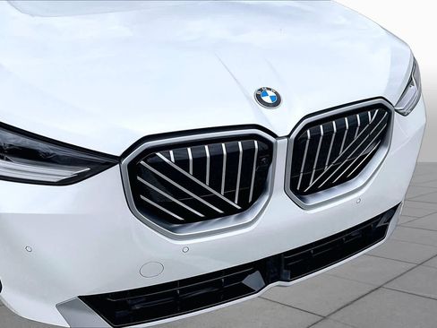 Used 2025 BMW X3 xDrive30i w/ Premium Package AWD/4WD image 30
