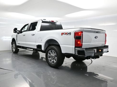 Used 2025 Ford F250 Lariat w/ Chrome Package AWD/4WD image 6