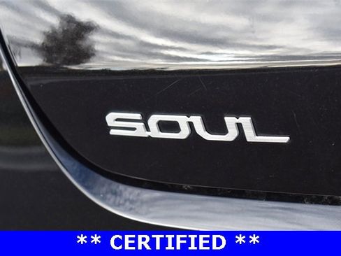 Certified 2024 Kia Soul LX w/ Option Group 015 image 14