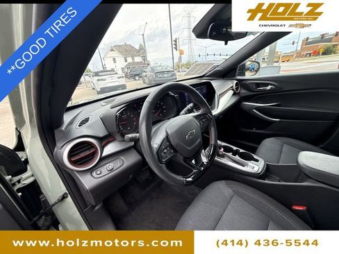 Certified 2024 Chevrolet Trax RS w/ Driver Confidence Package FWD image 10