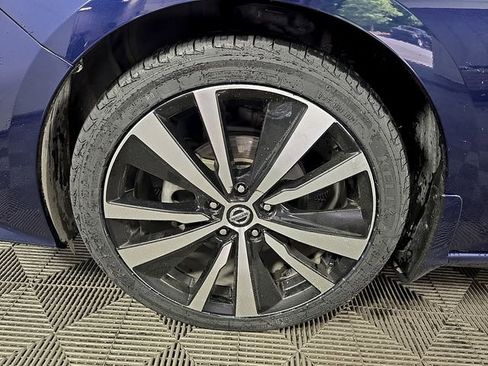 Used 2021 Nissan Altima 2.5 SR FWD image 8