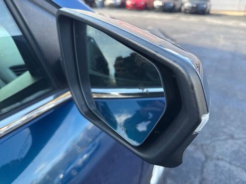 Used 2019 Chevrolet Equinox LT image 20