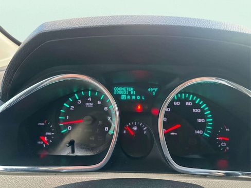 Used 2012 Chevrolet Traverse LTZ image 27