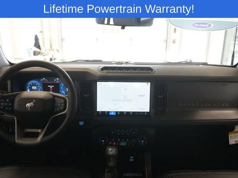 New 2025 Ford Bronco Badlands image 30