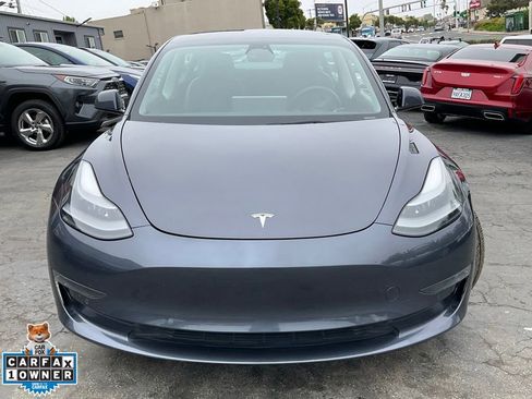 Used 2022 Tesla Model 3 Long Range AWD/4WD image 2