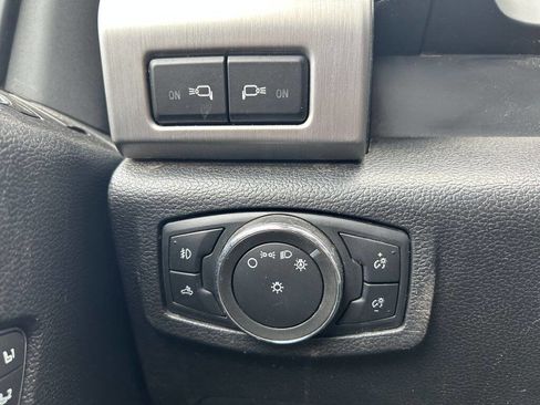 Used 2021 Ford F350 Platinum image 25