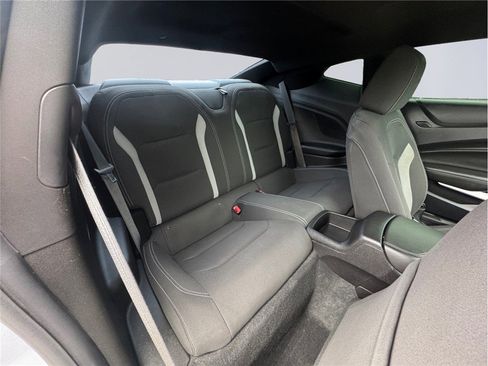 Used 2018 Chevrolet Camaro SS image 23