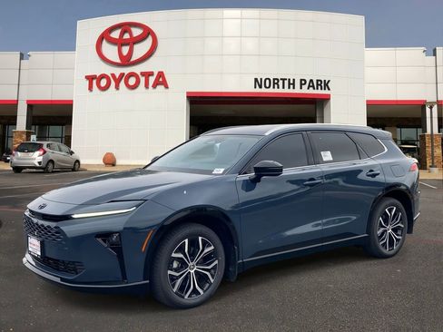New 2026 Toyota Crown Signia AWD/4WD image 1