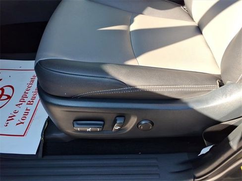 Used 2023 Toyota 4Runner SR5 Premium w/ Moonroof Package image 15