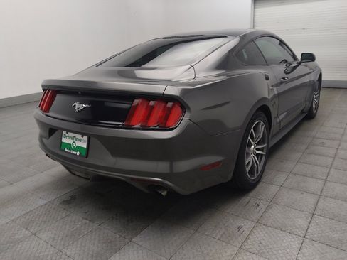 Used 2016 Ford Mustang Coupe RWD image 9