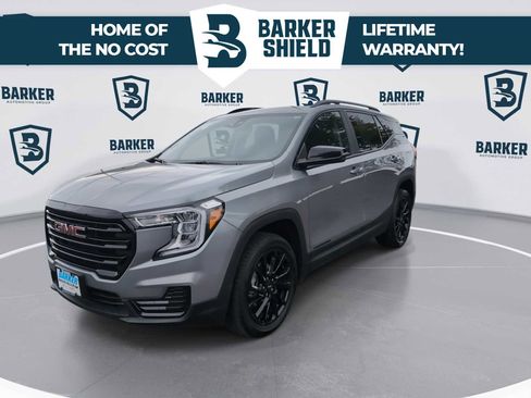 Used 2024 GMC Terrain SLE w/ Elevation Edition AWD/4WD image 5