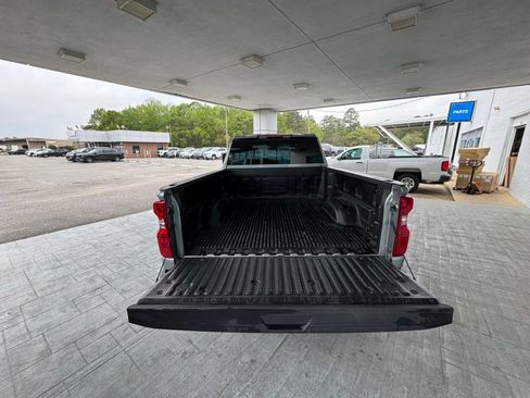 Used 2025 Chevrolet Silverado 2500 LT w/ Convenience Package AWD/4WD image 9