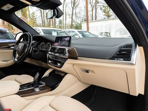 Used 2019 BMW X4 xDrive30i w/ Premium Package image 23