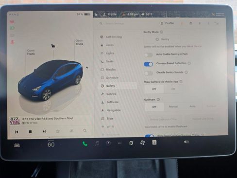 Used 2023 Tesla Model Y Long Range AWD/4WD image 52