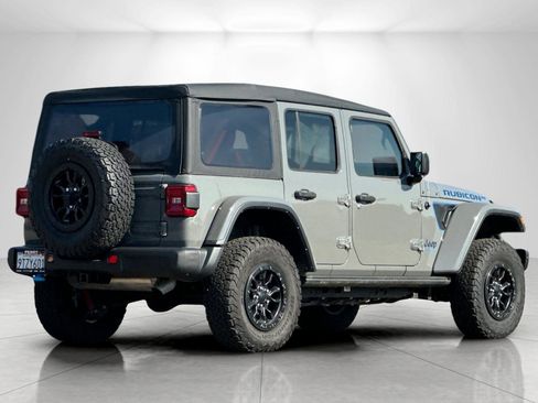 Used 2023 Jeep Wrangler Unlimited Rubicon 4xe image 3