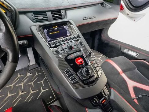 Used 2016 Lamborghini Aventador LP 750-4 Superveloce AWD/4WD image 69