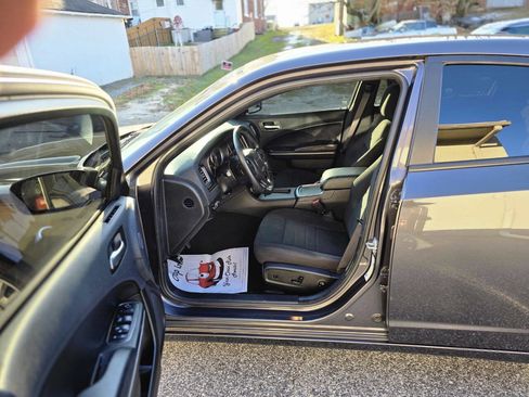 Used 2019 Dodge Charger Police w/ Convenience Group I image 22