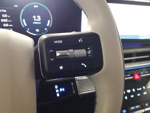 Certified 2026 Hyundai Santa Fe Calligraphy w/ Tow & Go Package image 5